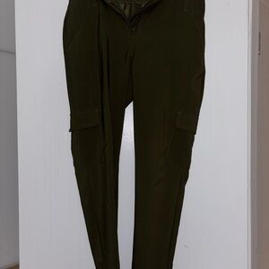 7th Avenue NY&CO Dark Green Cargo Pants